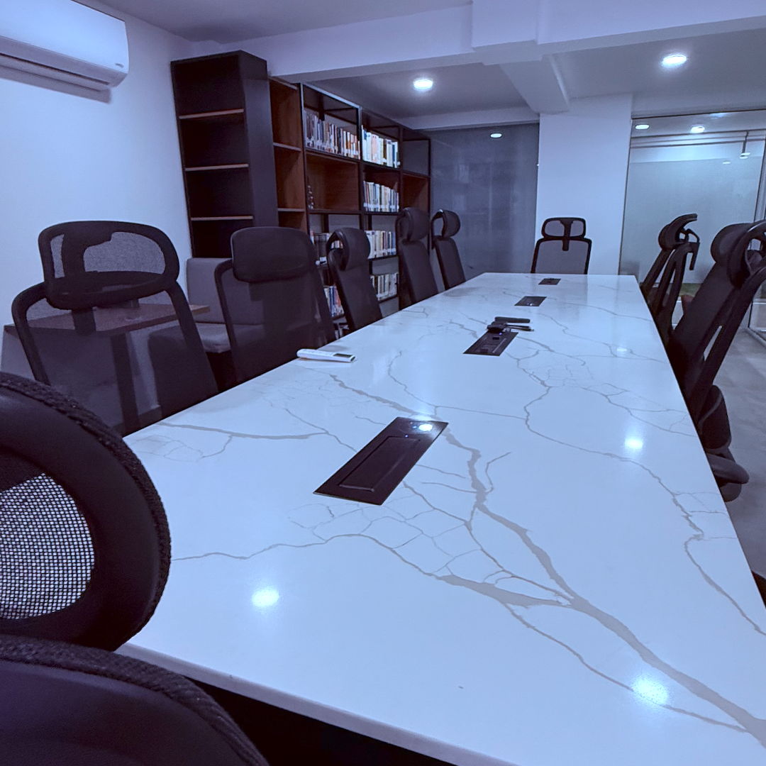 Mesa de trabajo 7